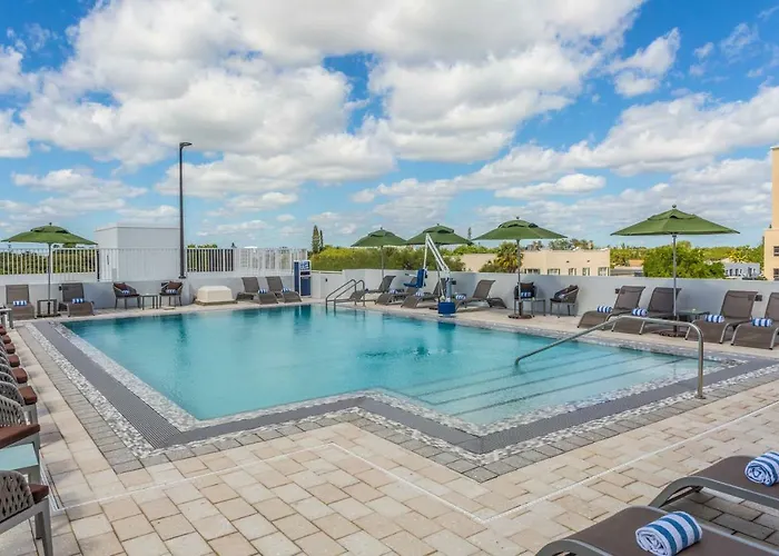 Wyndham Garden Ft Lauderdale Airport & Cruise Port Hotel